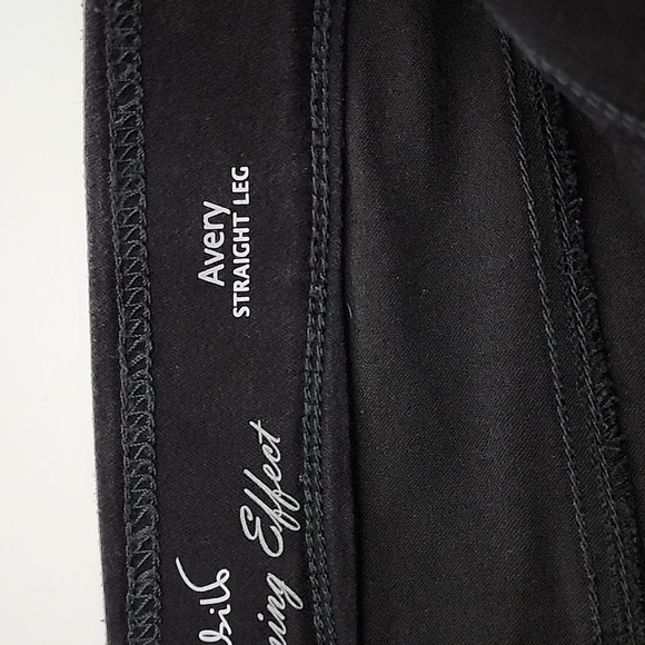 Gloria Vanderbilt  Black All-Around Slimming Effect Avery Straight Leg Pull On 6 - Picture 9 of 14